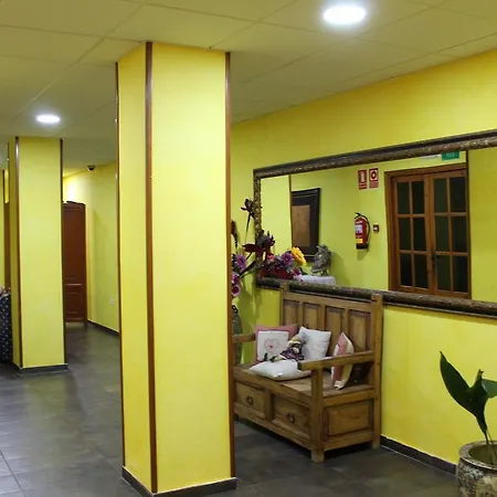Hotel Restaurante Sonsoles Hotel *
