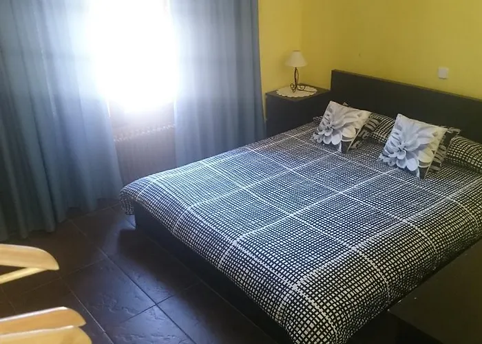 מלון Restaurante Sonsoles *